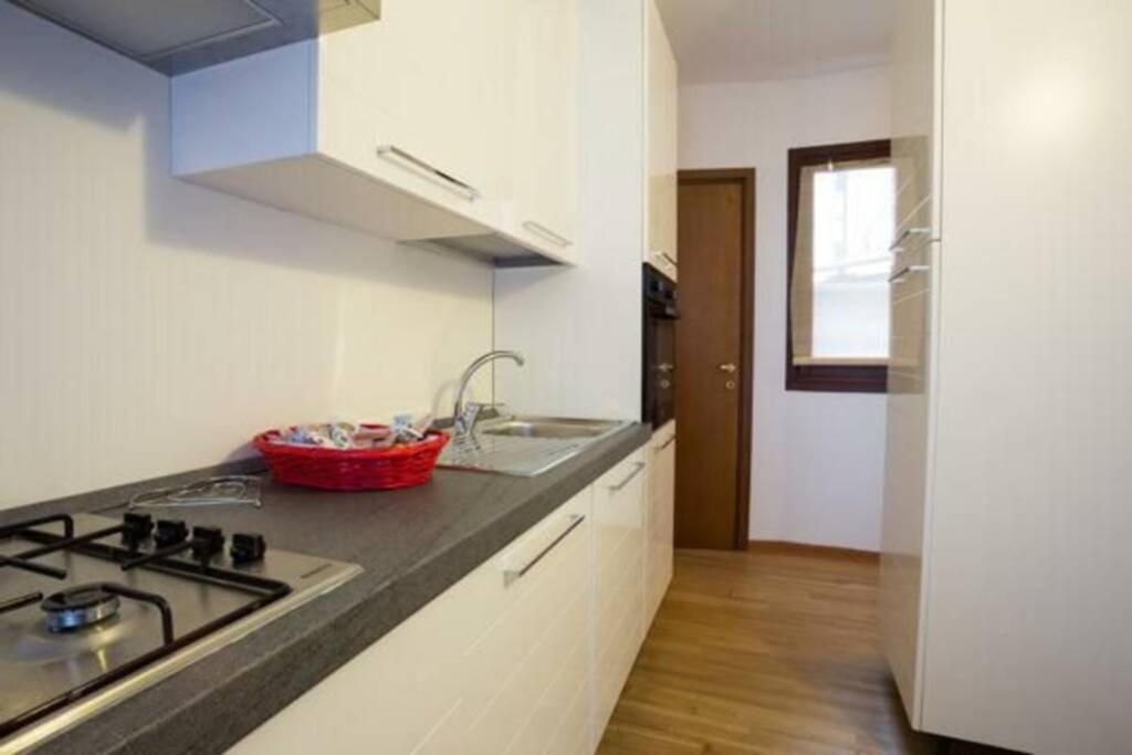 Casa Lucatello - Nel Cuore Di Venezia Appartement Buitenkant foto