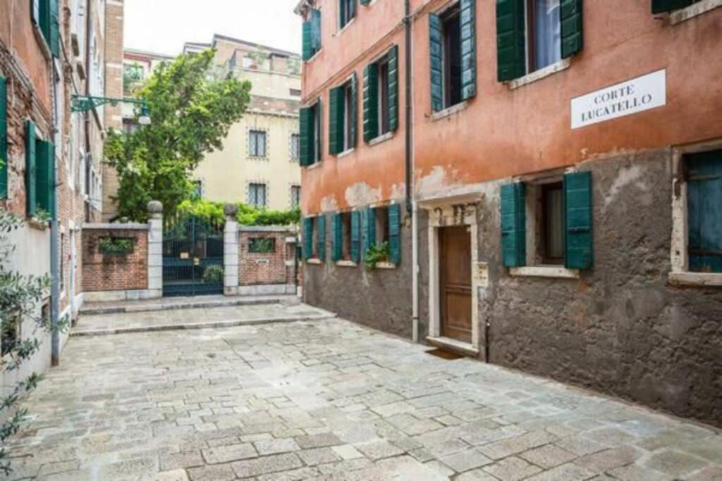 Casa Lucatello - Nel Cuore Di Venezia Appartement Buitenkant foto